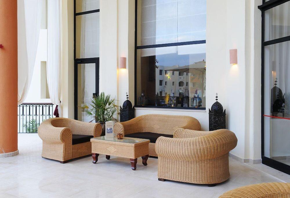 Green Palm Midoun Luaran gambar