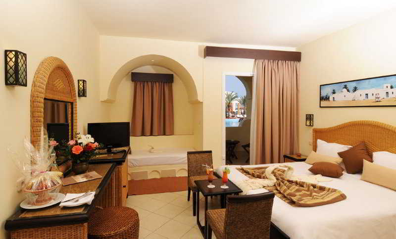 Green Palm Midoun Luaran gambar