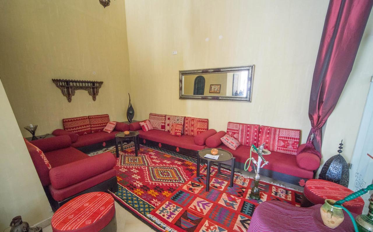 Green Palm Midoun Luaran gambar